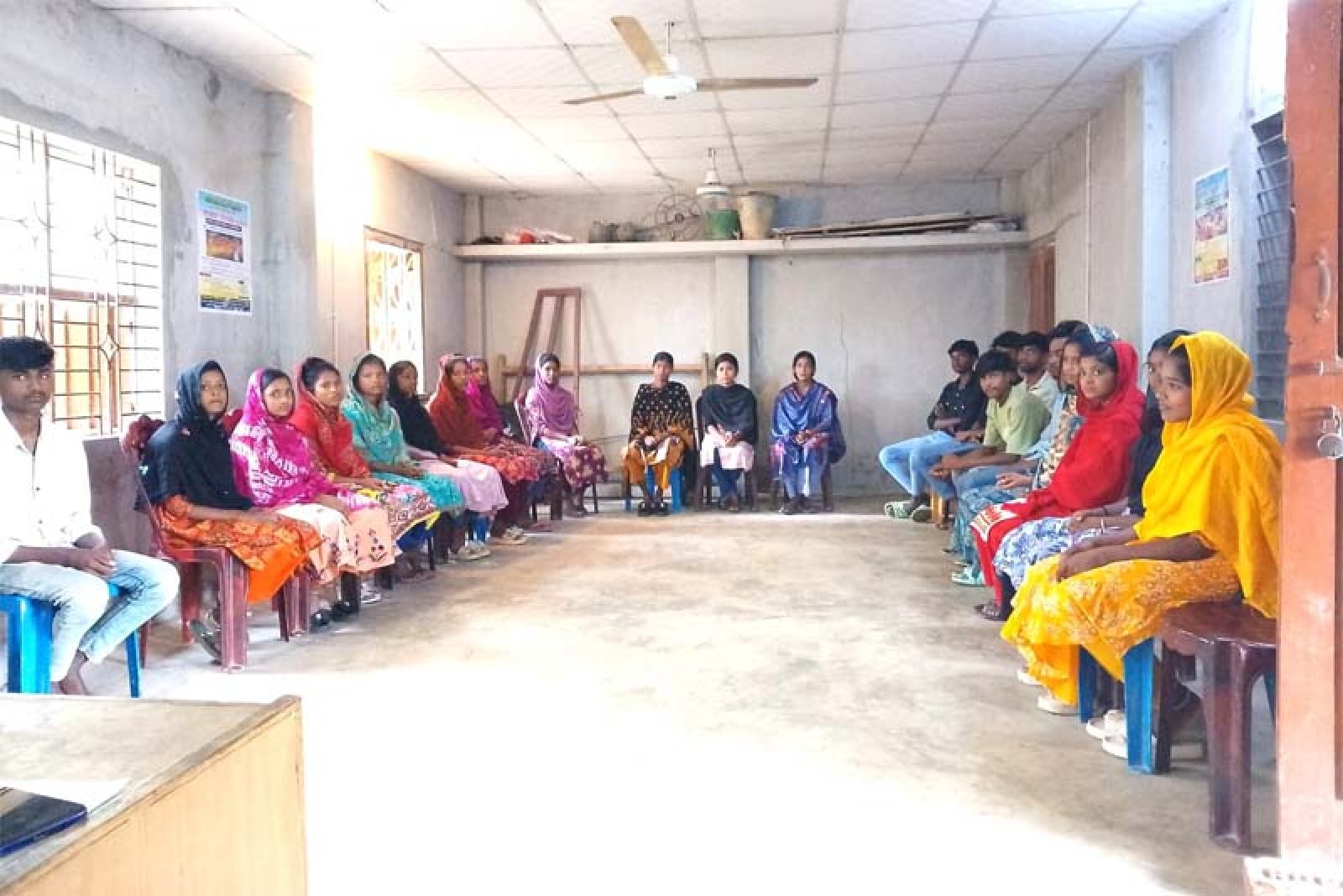 গোদাগাড়ীতে শিক্ষার্থীদের নিয়ে রিইব-এর তথ্য অধিকার আইন বিষয়ক ক্যাম্পেইন