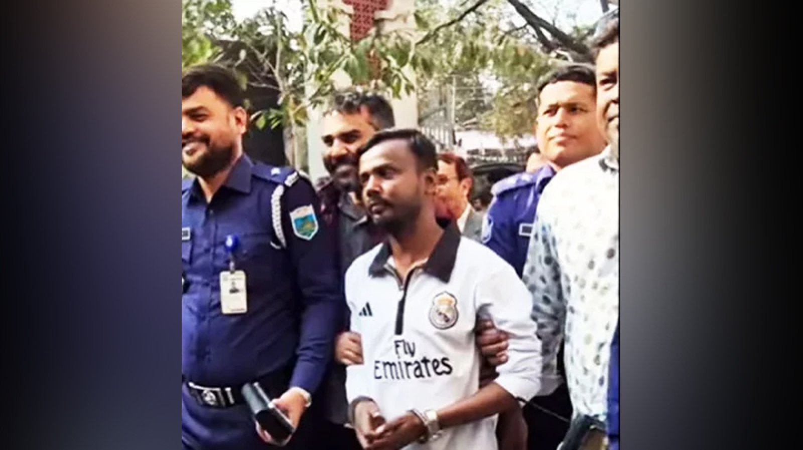 হিরো আলম গ্রেপ্তার