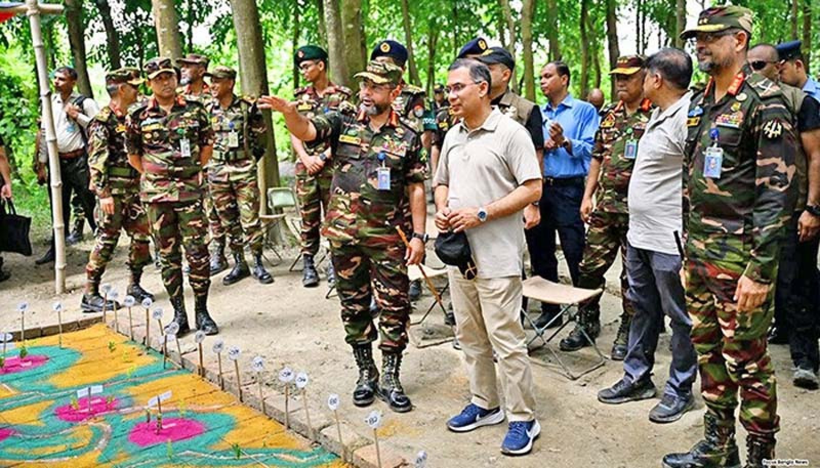 দেশের জনগণ বাংলাদেশ সেনাবাহিনীর ওপর গভীর আস্থা রাখে