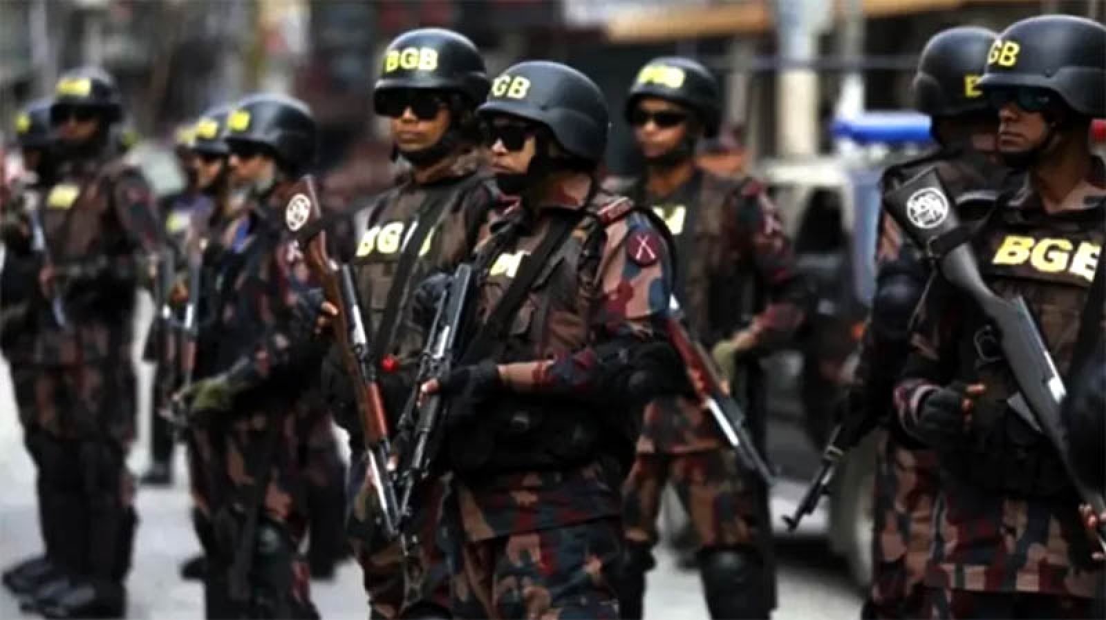 রাজধানীতে  ৬ প্লাটুন বিজিবি মোতায়েন