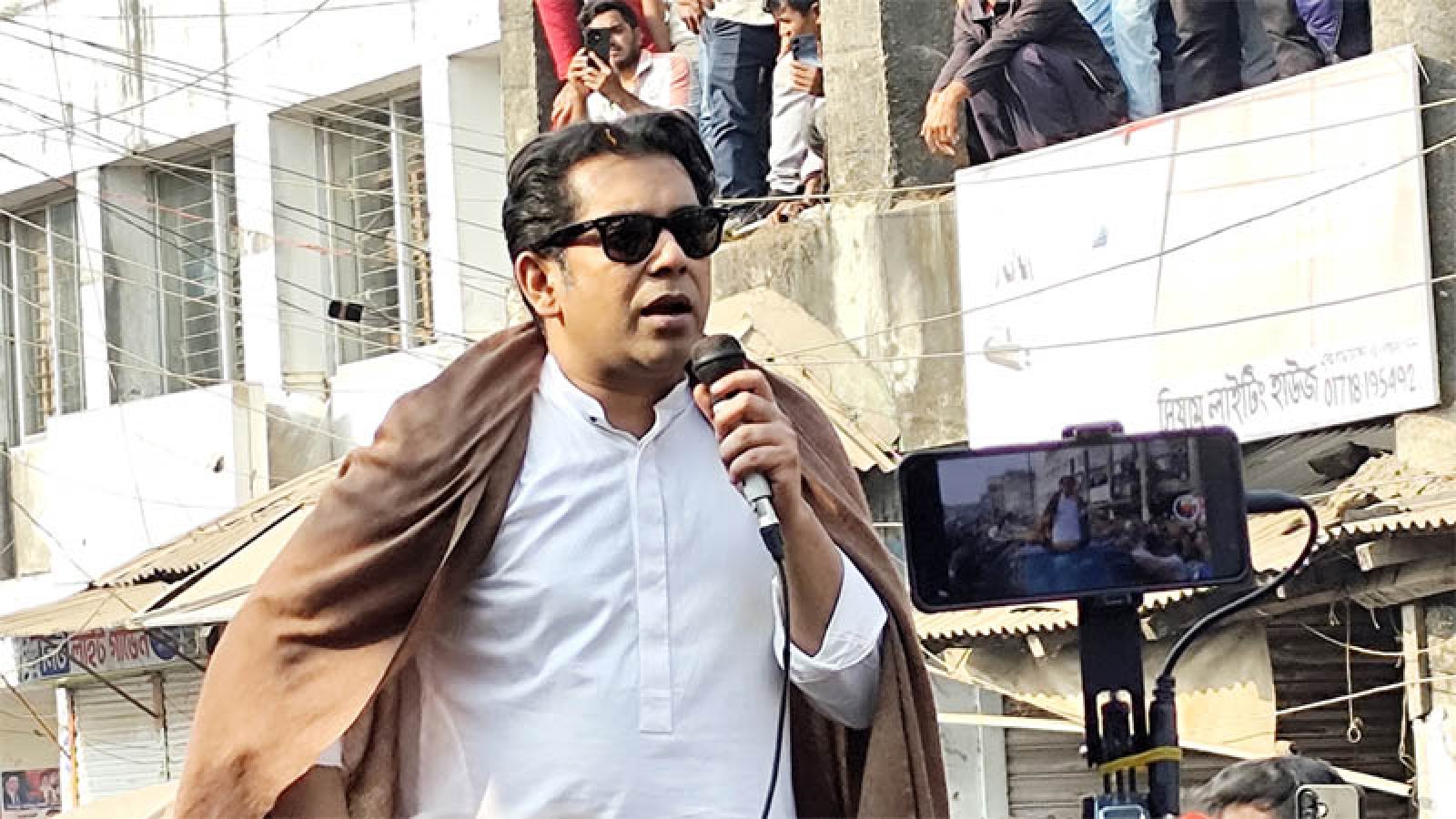 ৪০টি কেন্দ্রের ফলাফলে এগিয়ে আন্দালিব রহমান পার্থ