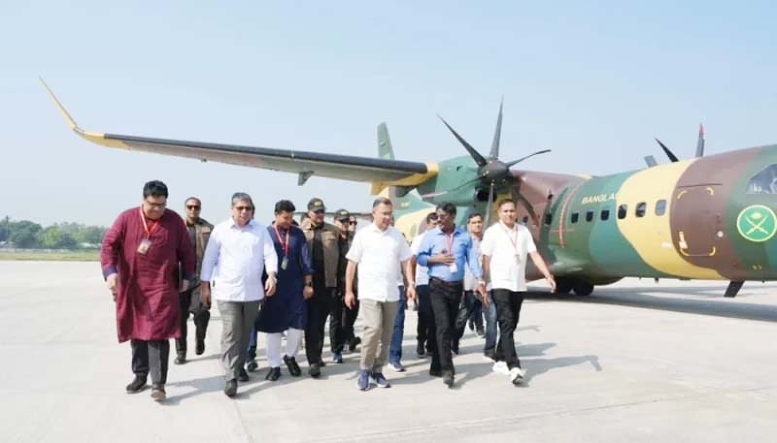 পূজামণ্ডপ পরিদর্শনে সৈয়দপুর পৌঁছেছেন প্রধানমন্ত্রী