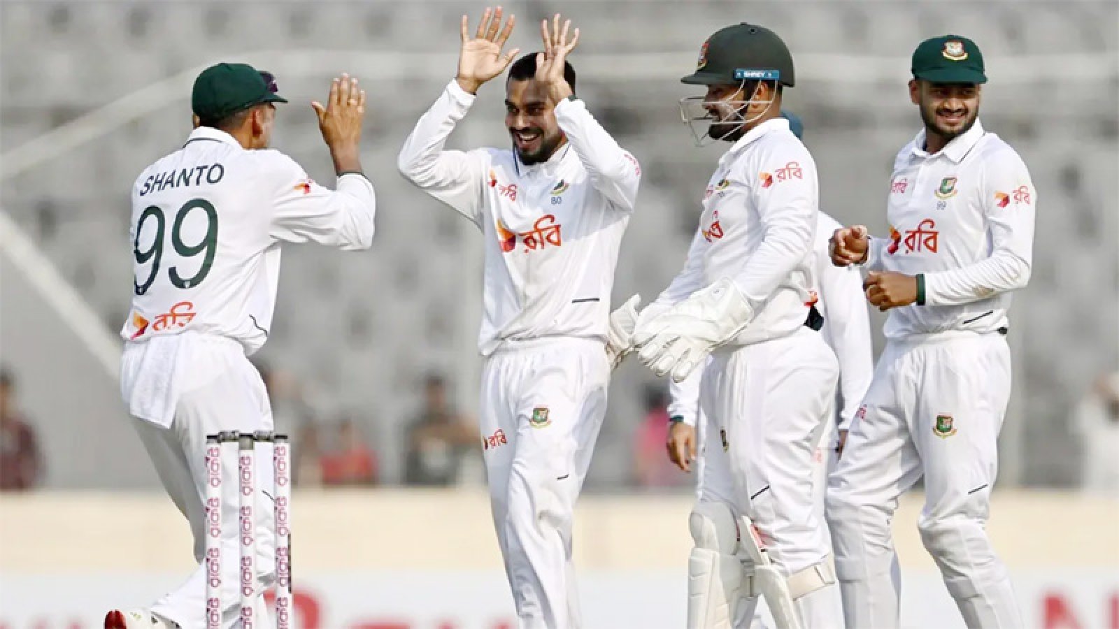 মিরাজের ফাইফার, লিড পেল বাংলাদেশ