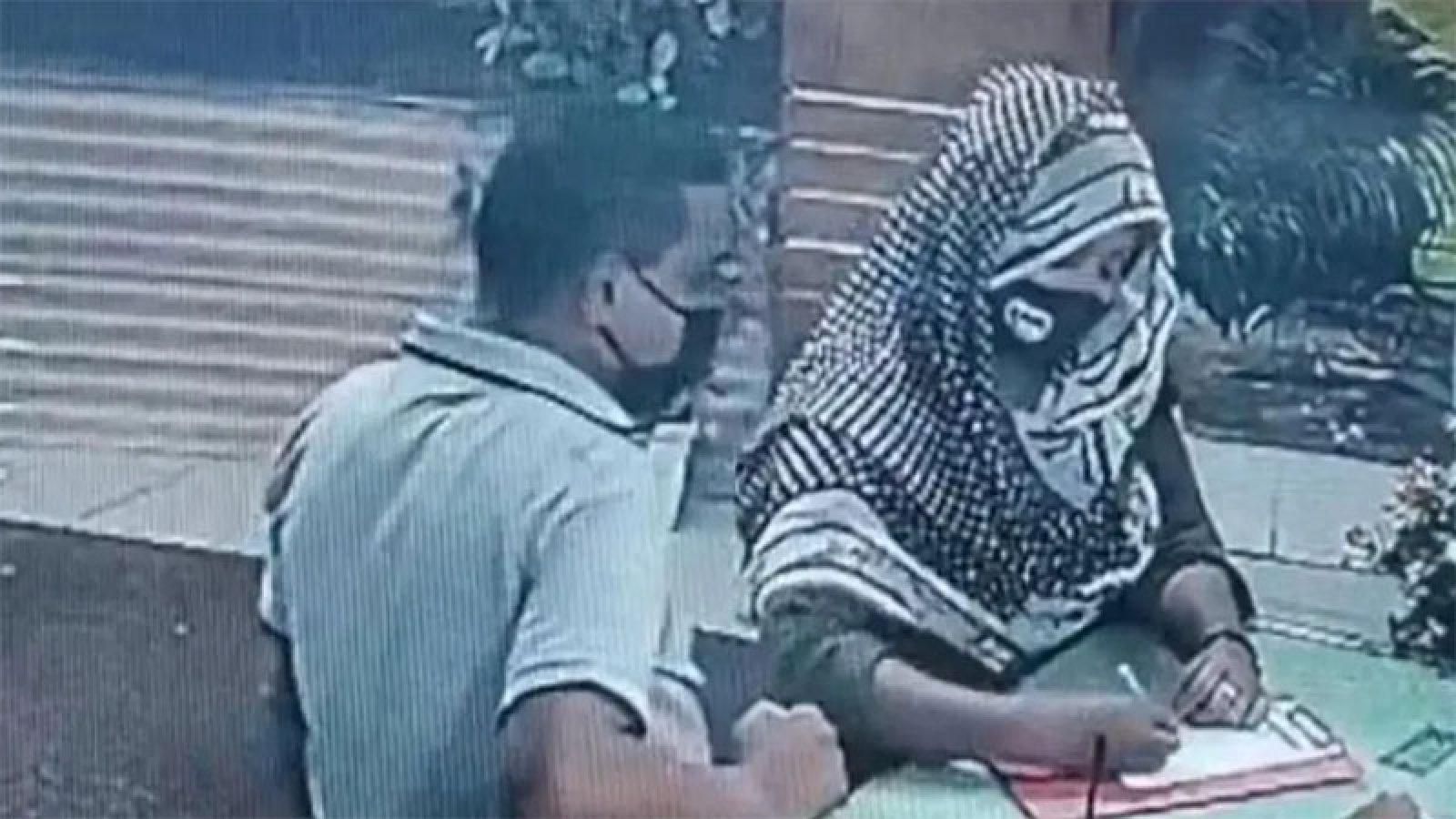 হোটেলে সাবেক ইউপি সদস্যের মরদেহ উদ্ধার