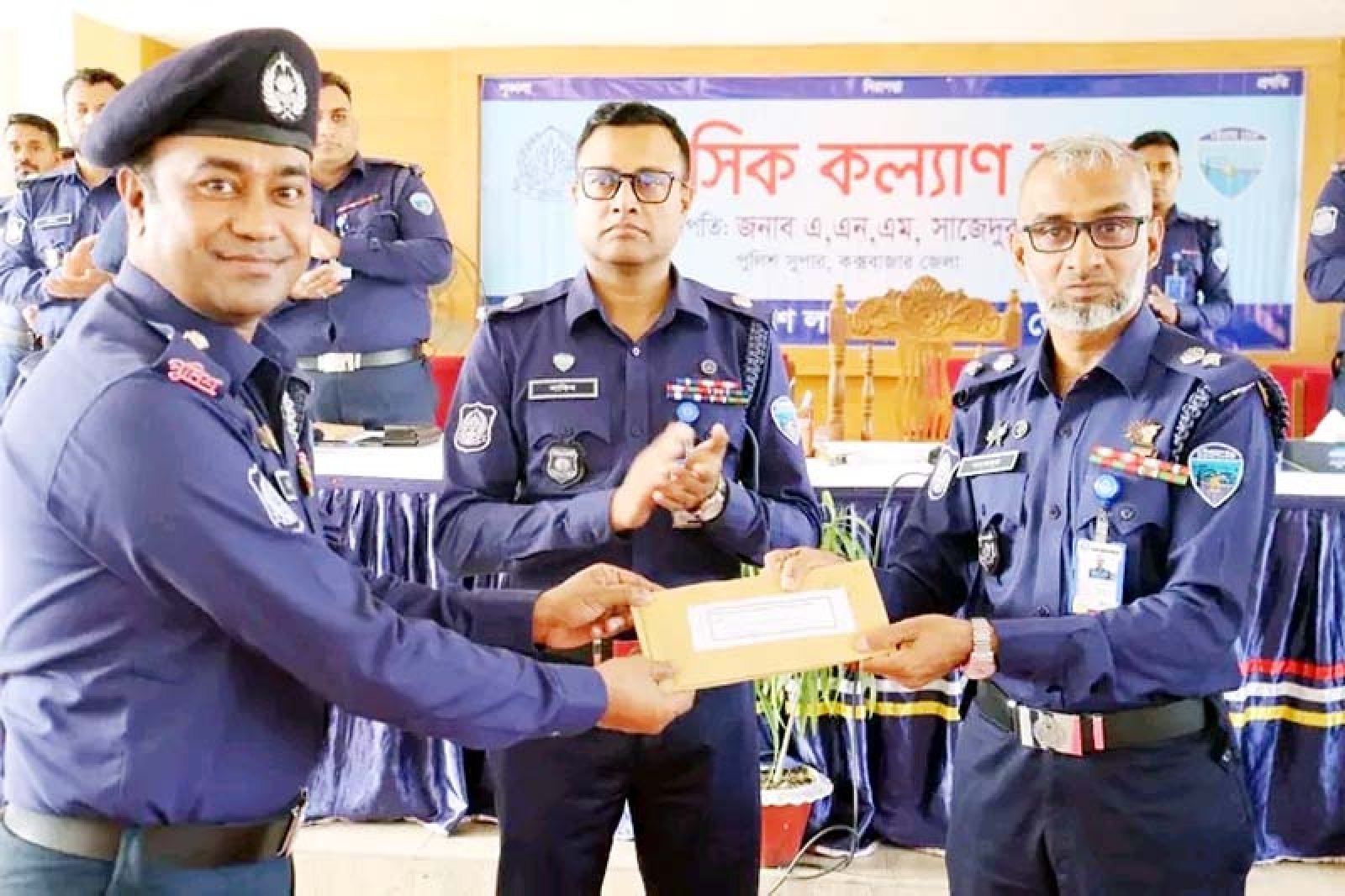 কক্সবাজার জেলা পুলিশের মাসিক কল্যাণ ও অপরাধ পর্যালোচনা সভা