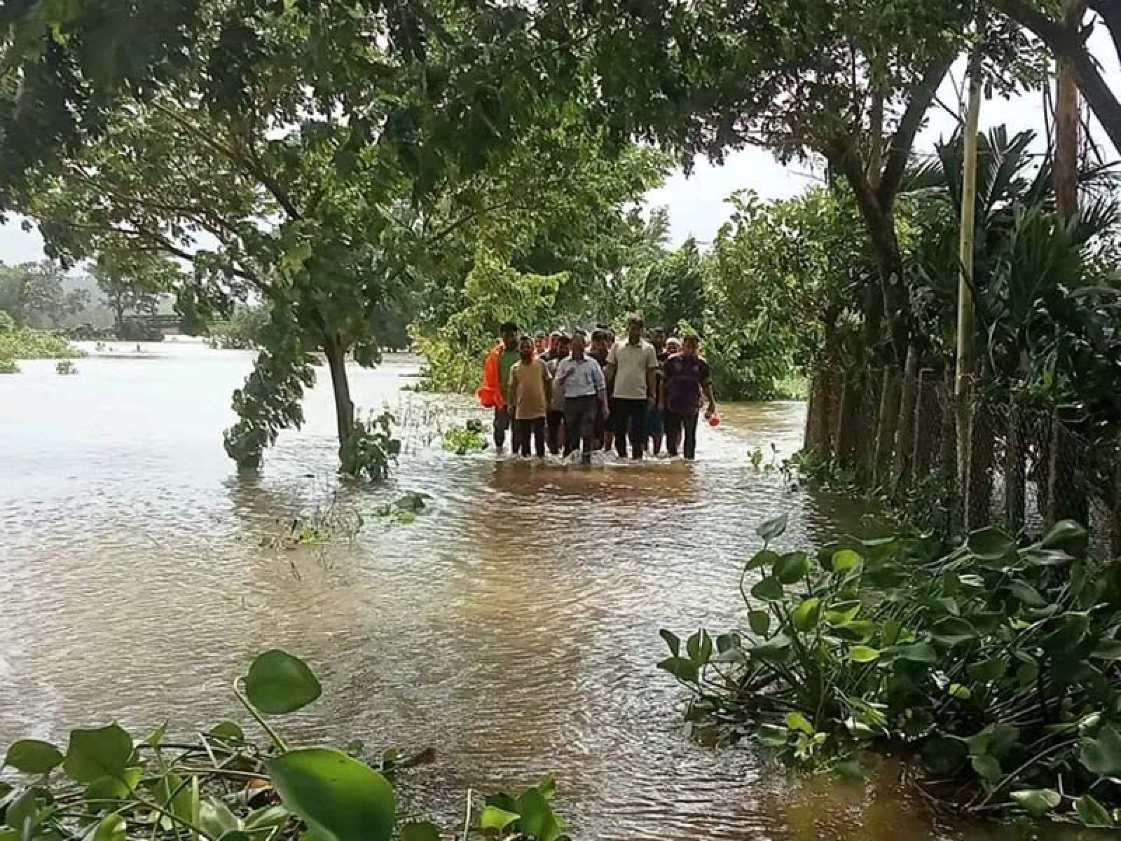 টানা বৃষ্টিপাতে বিপর্যস্ত কক্সবাজার