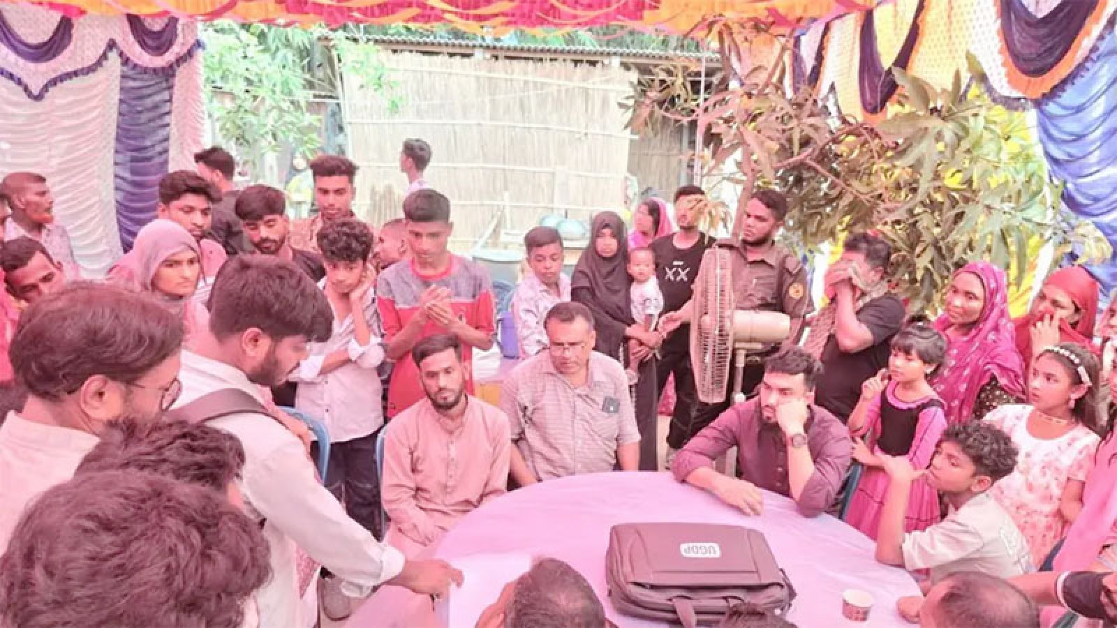 গোপনে চলছিল বাল্যবিবাহ, বরকে ২৫ হাজার টাকা জরিমানা