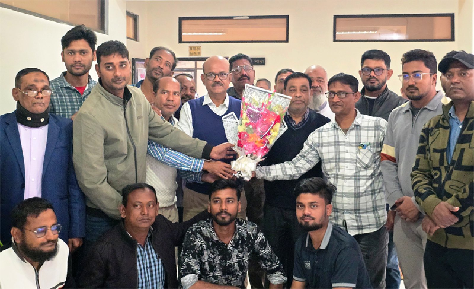 রাসিক কর্মচারী ইউনিয়নের নবনির্বাচিত  কার্যনির্বাহী কমিটির সংবর্ধনা অনুষ্ঠিত