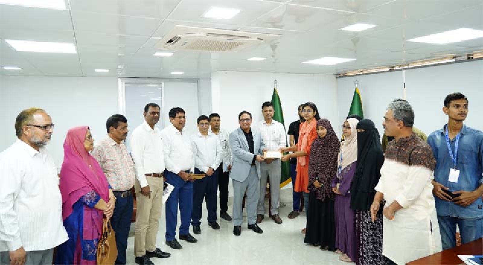 রাজশাহী সিটি কর্পোরেশন কর্তৃক দরিদ্র ও  মেধাবী শিক্ষার্থীদের শিক্ষাবৃত্তি প্রদান