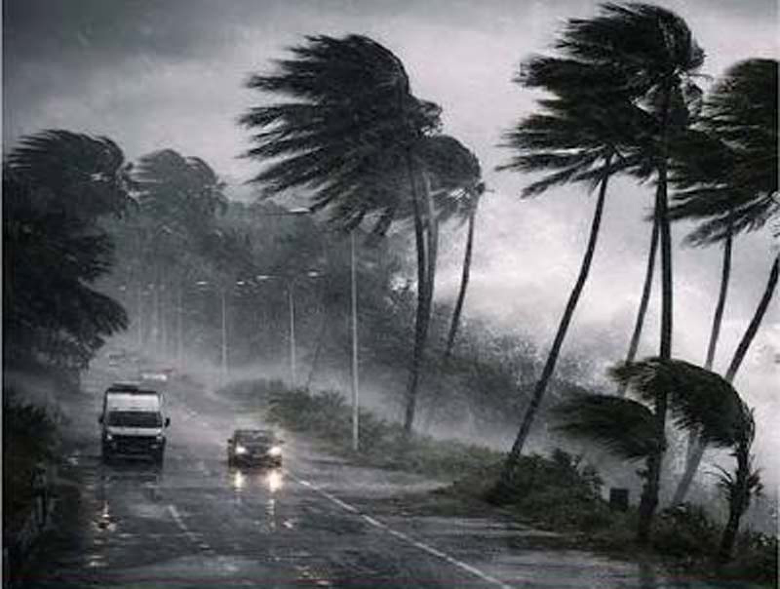 দেশের ১৪টি অঞ্চলে ঝড়ের সতর্কতা