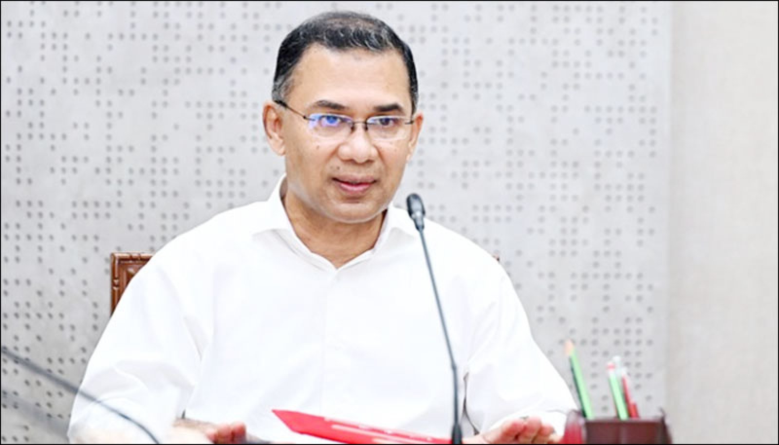 মশক নিধন শিখতে ডোবার পাশে দাঁড়ানোর পরামর্শ : প্রধানমন্ত্রী