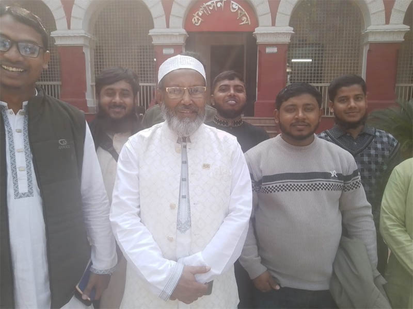 ভোটাররাই যোগ্য প্রার্থী বেছে নেবেন: অধ্যাপক ডা.মোহাম্মদ জাহাঙ্গীর  রাজশাহী ২ আসনে জামায়াতে ইসলামীর পদপ্রার্থী