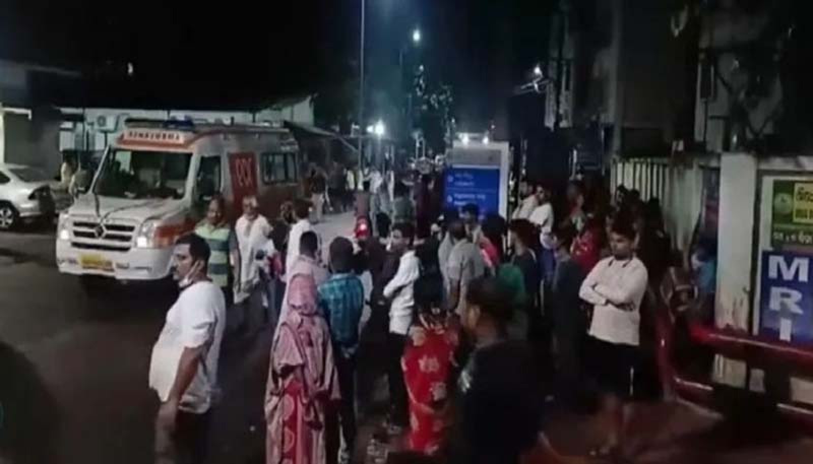ভারতে আইসিইউতে ভয়াবহ আগুন, ১০ রোগীর মৃত্যু
