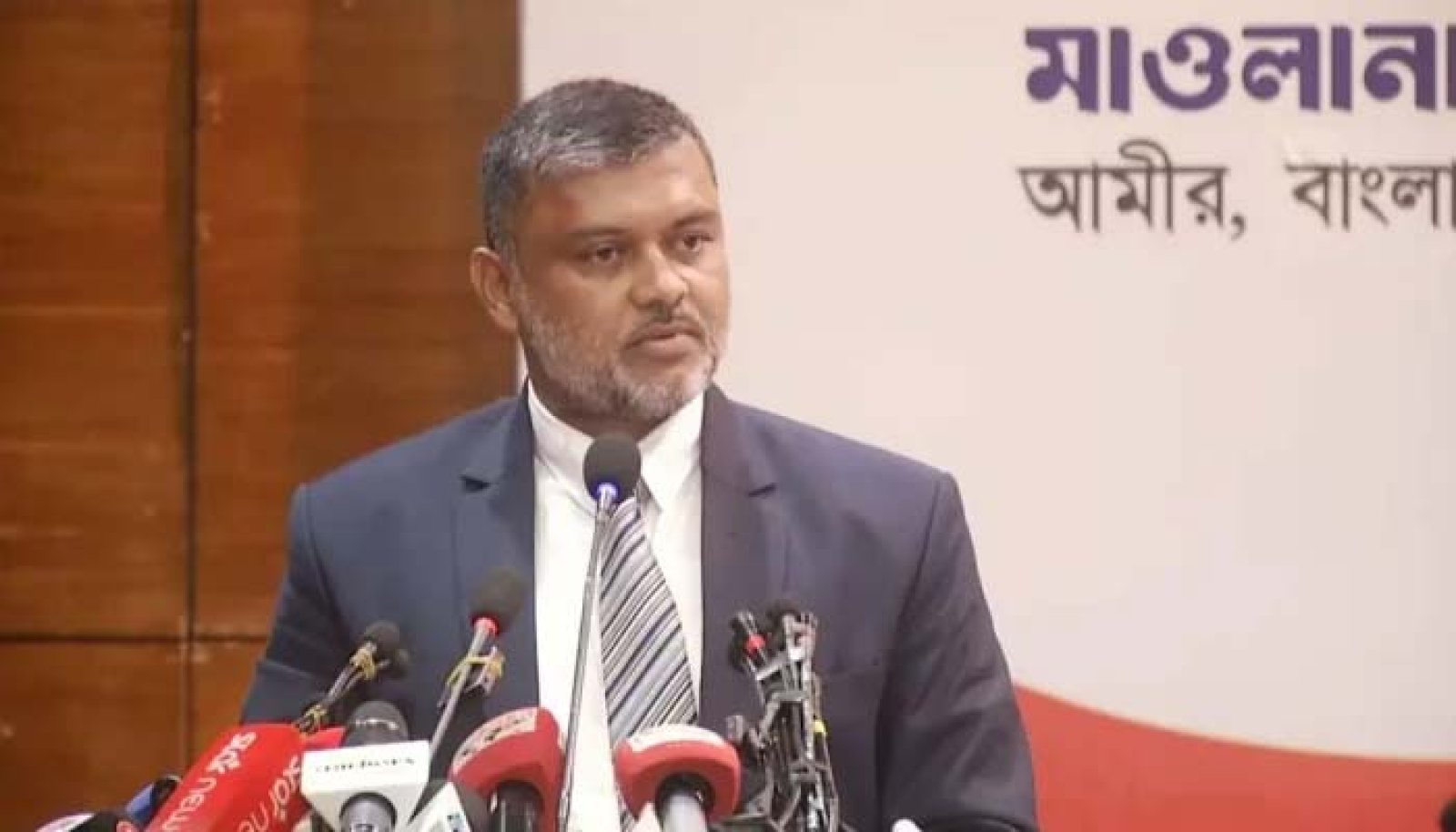 গণভোটের রায় না মানলে সংকটে পড়বে দেশ : শিশির মনির