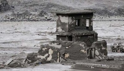 নেপাল-তিব্বতে নিখোঁজ বেড়ে ১ হাজার ৩৮৪