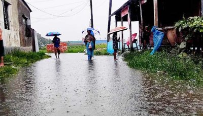 টানা বৃষ্টিতে রূপগঞ্জে ৫০ হাজার মানুষ পানিবন্দি