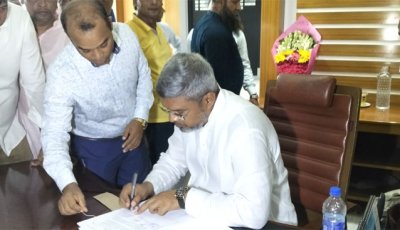 আনুষ্ঠানিক দায়িত্ব গ্রহণ করলেন আরডিএ এর নয়া চেয়ারম্যান আবুল কালাম আজাদ সুইট