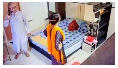 ওরে নিয়ে আমি একবারই এসেছি