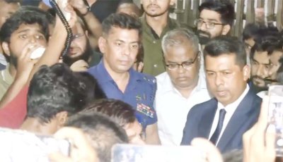 হাসপাতালে চুয়েট ভিসি, সুস্থ হয়ে দ্রুত ক্যাম্পাসে ফেরার পরামর্শ সরকারের