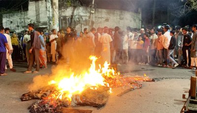 সাব্বির হত্যার আসামি গ্রেপ্তারের দাবিতে সড়ক অবরোধ