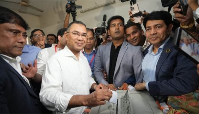 ভোট দিলেন তারেক রহমান